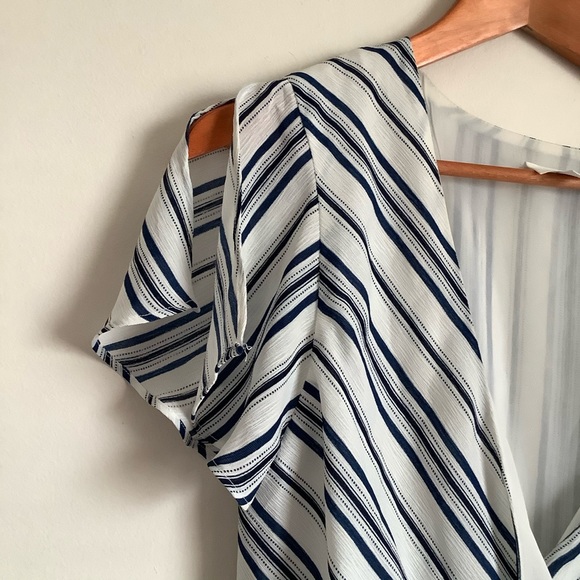 Everly XL Striped Romper - Picture 5 of 7
